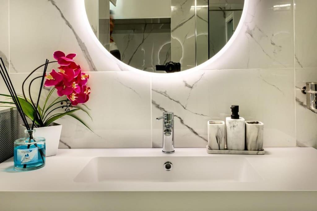 San Babila - Luxury Milanese Apartment מראה חיצוני תמונה